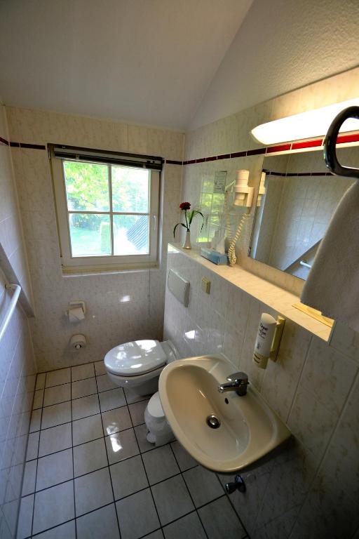 Hotel am Rugard Bergen Auf Rugen Zimmer foto